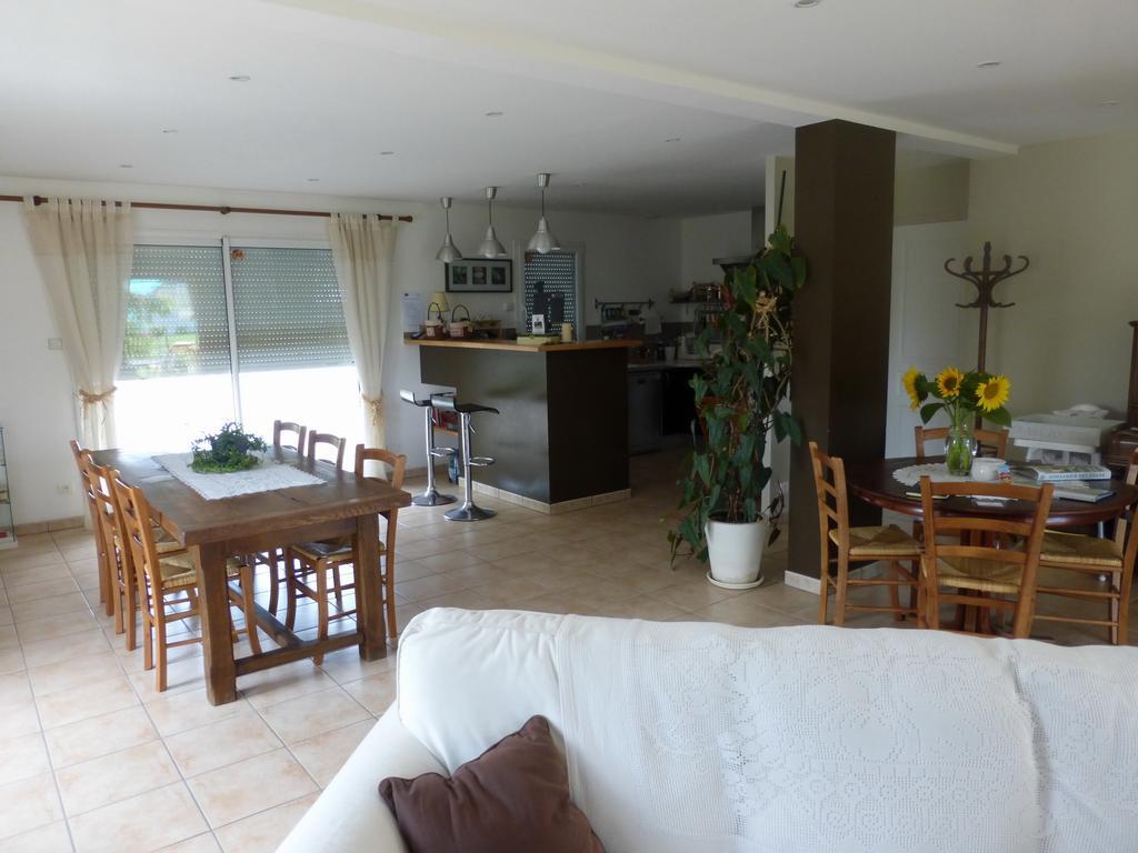 La Bergerie Bed & Breakfast Pollionnay Luaran gambar
