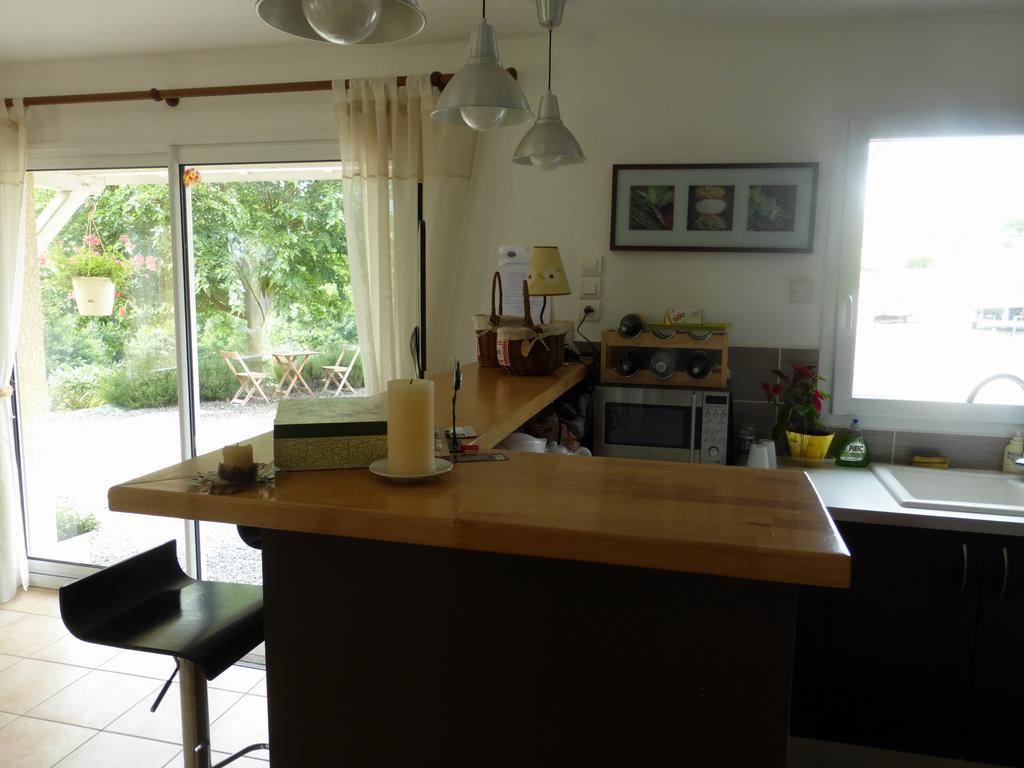 La Bergerie Bed & Breakfast Pollionnay Luaran gambar