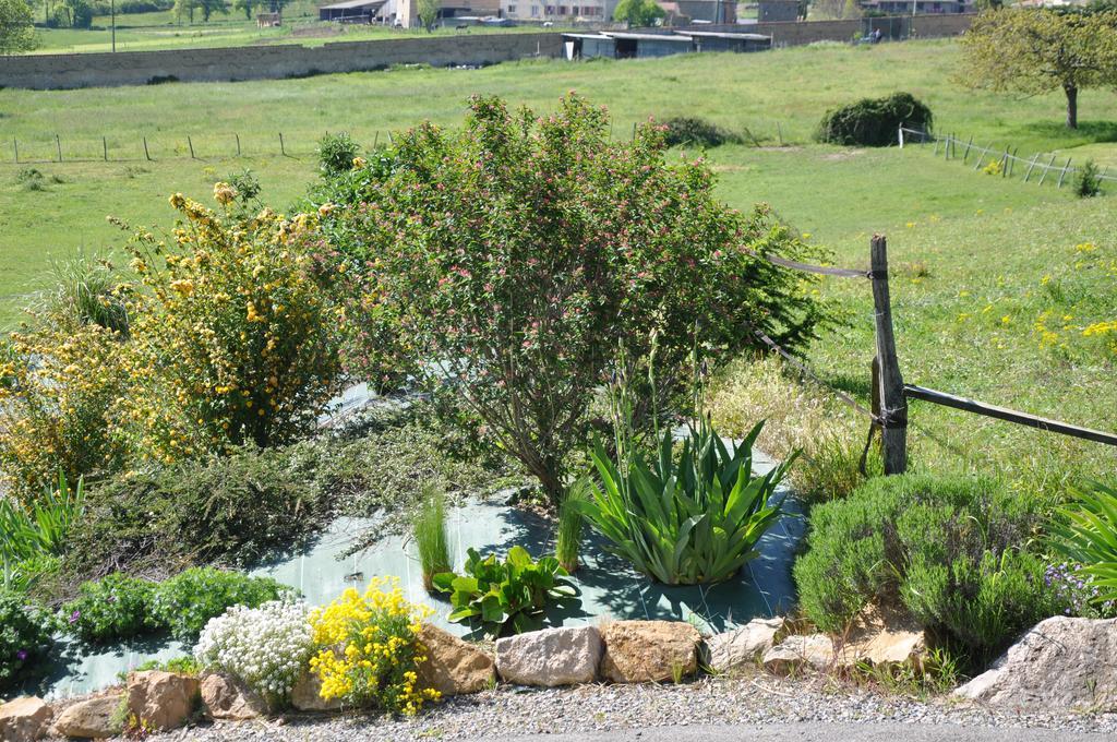 La Bergerie Bed & Breakfast Pollionnay Luaran gambar