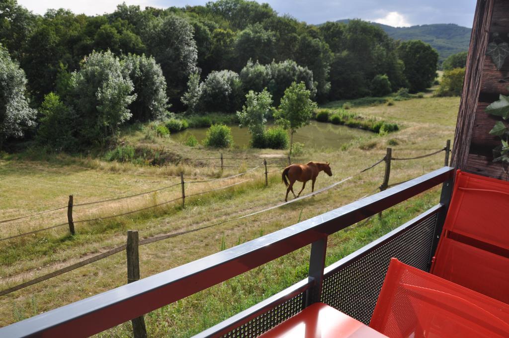 La Bergerie Bed & Breakfast Pollionnay Luaran gambar