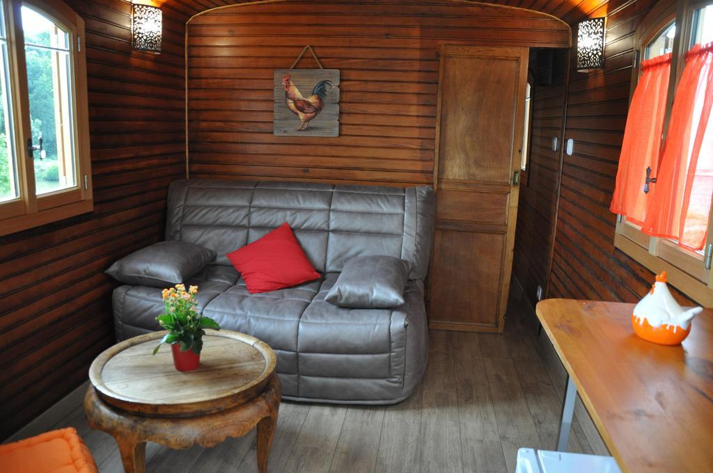 La Bergerie Bed & Breakfast Pollionnay Luaran gambar